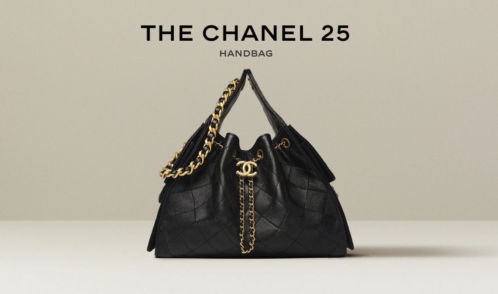 Chanel 25 handbag with signature side pockets and supple silhouette