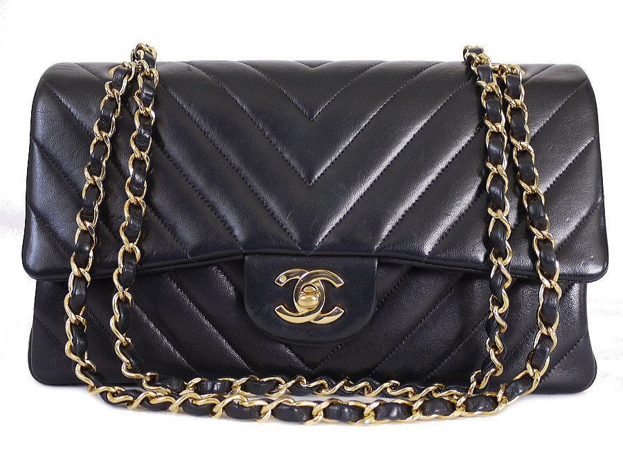 Vintage Chanel flap bag from the 1990s with gold-plated hardware