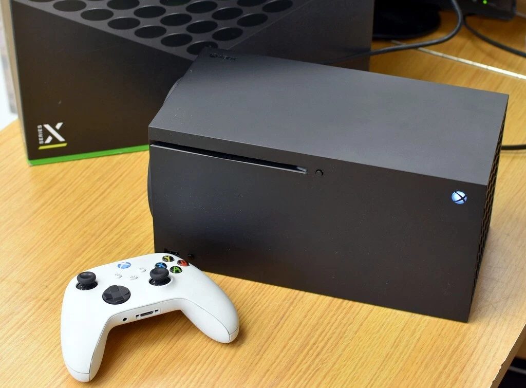 Xbox console — sell your Xbox Series X, Series S, One X or One in Boston at LBC Pawn